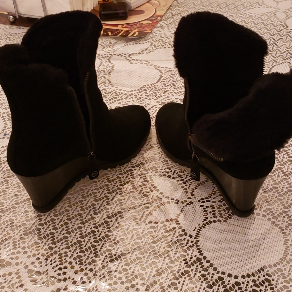 Michael kors suede ankle boots with original Box - Picture 2 of 8